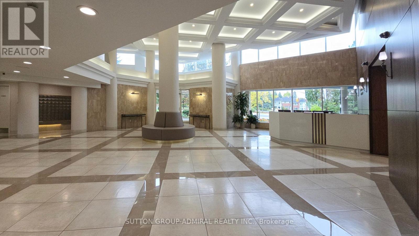 202 - 1 Clark Avenue W, Vaughan, Ontario  L4J 7Y6 - Photo 6 - N12949152