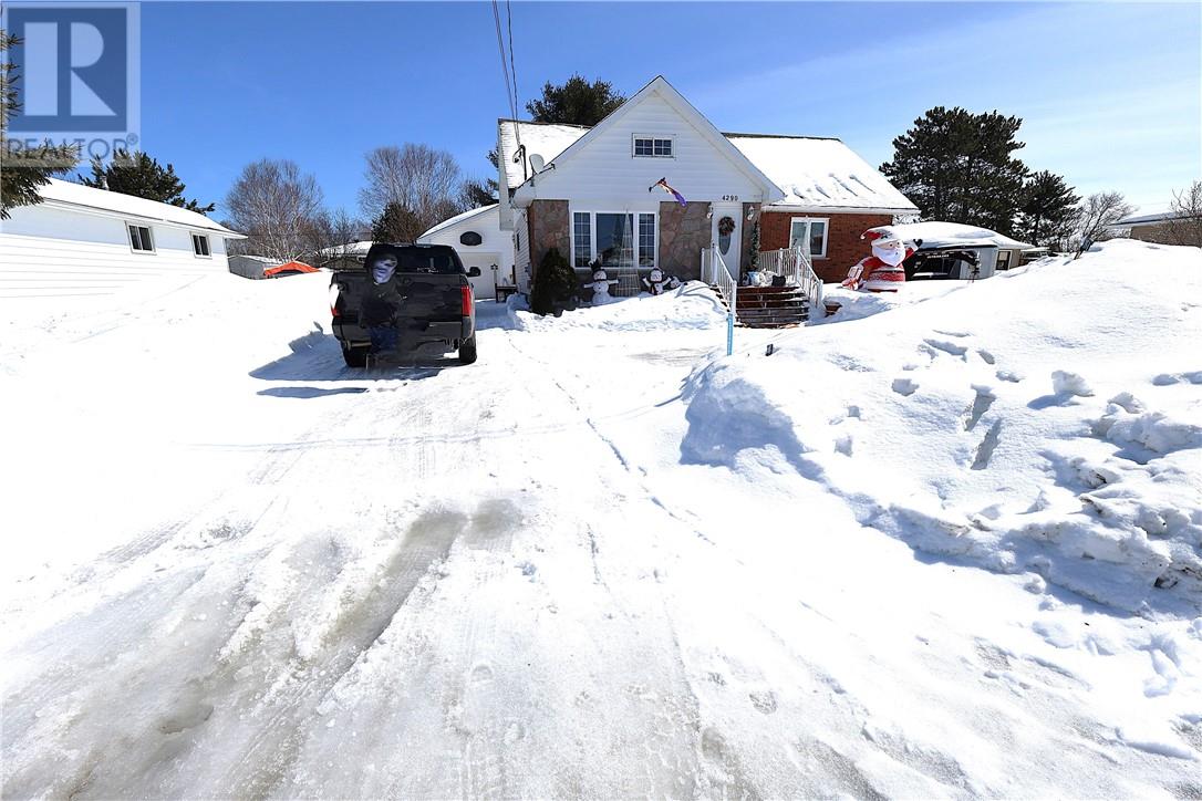 4290 St. Michel Street, Hanmer, Ontario  P3P 1N2 - Photo 3 - 2126983