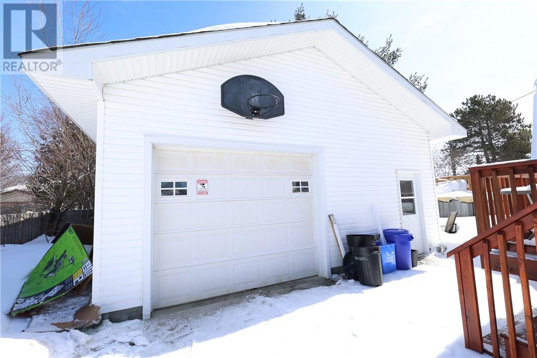 4290 St. Michel Street, Hanmer, Ontario  P3P 1N2 - Photo 6 - 2126983