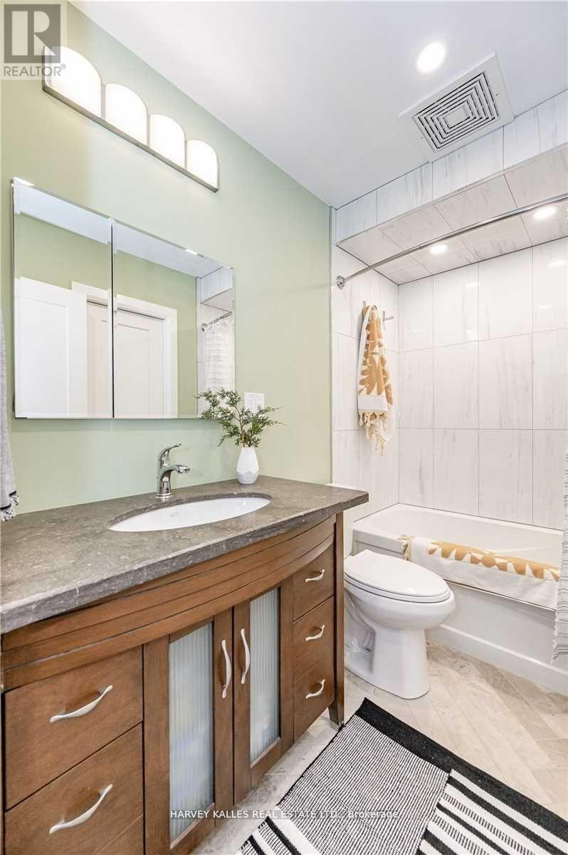 Room - 26 Leyton Avenue, Toronto, Ontario  M1L 3T4 - Photo 6 - E12944800