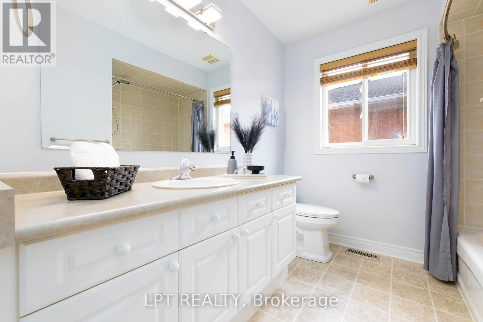 51 Catherine Drive, Barrie, Ontario  L4N 0H1 - Photo 24 - S12949150