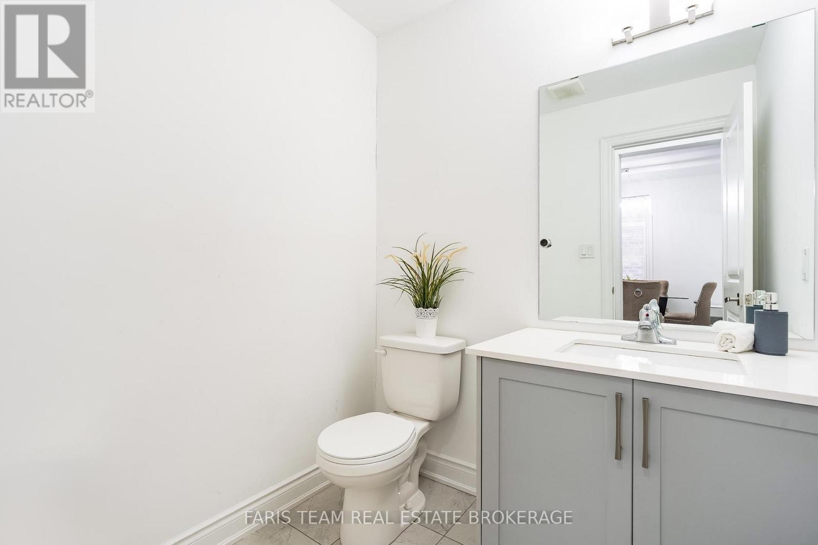 27 Harvest Crescent, Barrie, Ontario  L9J 0T3 - Photo 16 - S12949176