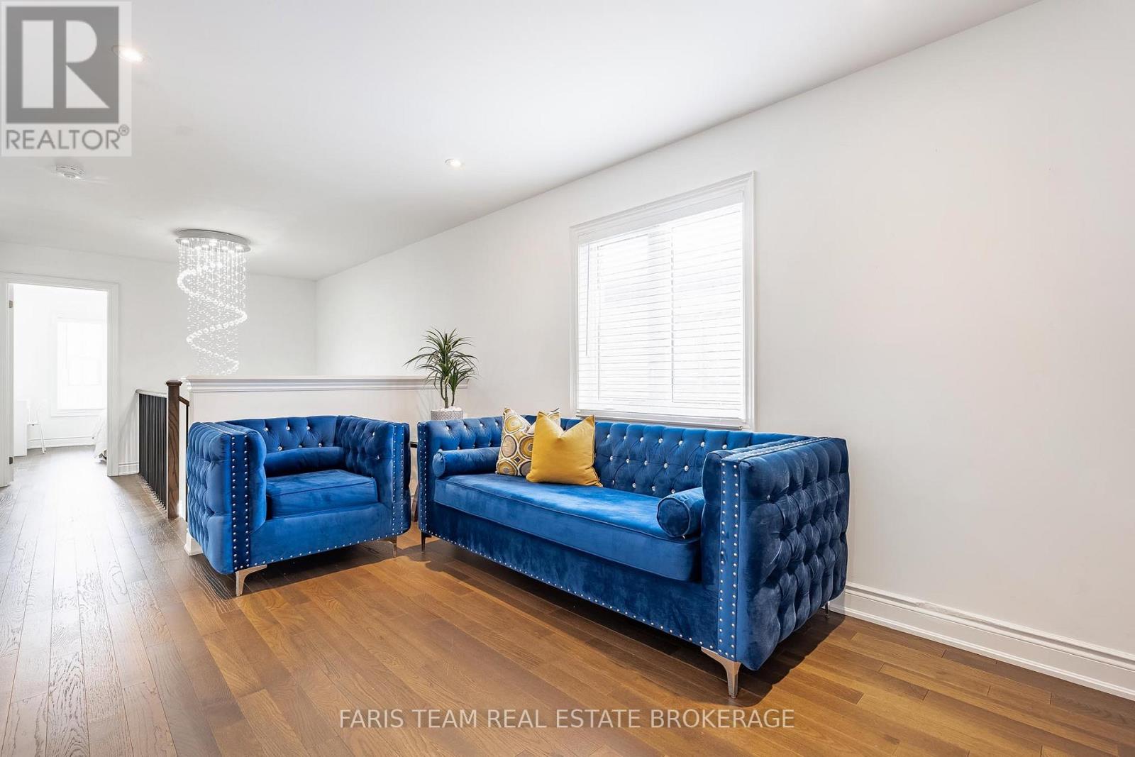 27 Harvest Crescent, Barrie, Ontario  L9J 0T3 - Photo 17 - S12949176