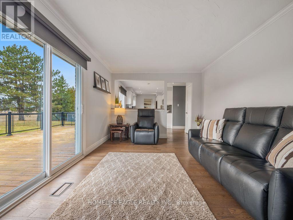 1592 Sideroad 15, New Tecumseth, Ontario  L0G 1W0 - Photo 12 - N12947490