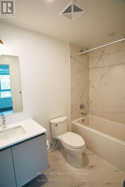 822 - 395 Dundas Street W, Oakville, Ontario  L6M 5R8 - Photo 24 - W12830532