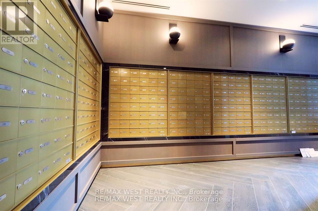 822 - 395 Dundas Street W, Oakville, Ontario  L6M 5R8 - Photo 40 - W12830532