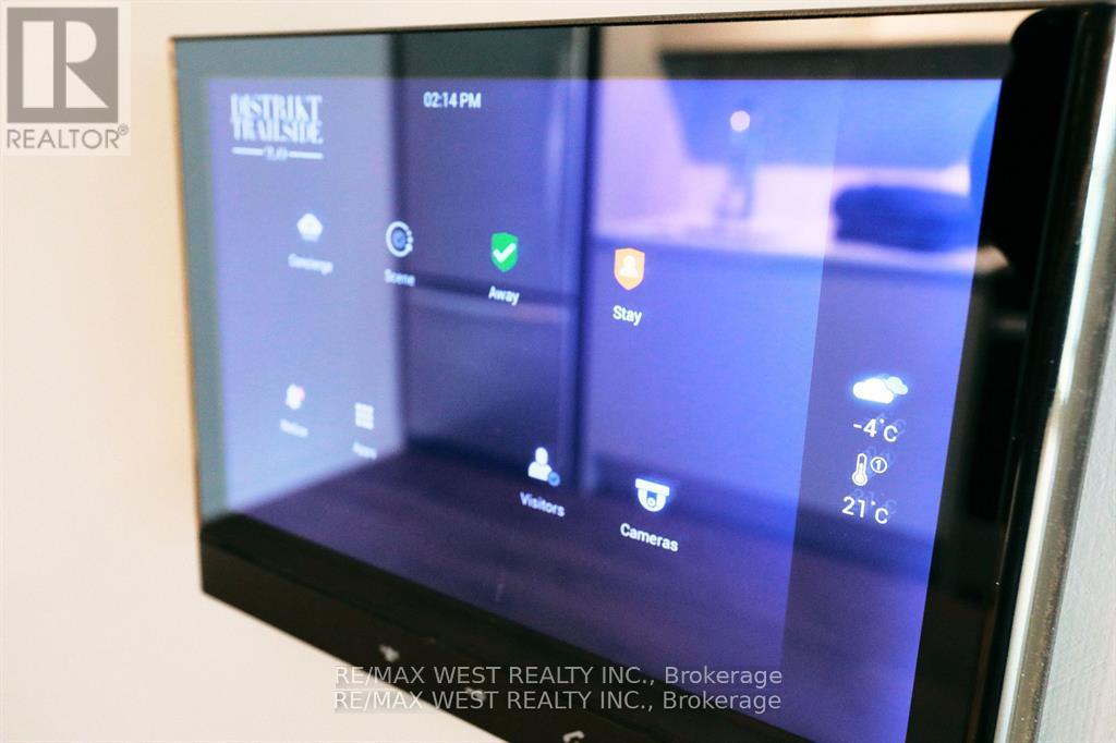 822 - 395 Dundas Street W, Oakville, Ontario  L6M 5R8 - Photo 9 - W12830532