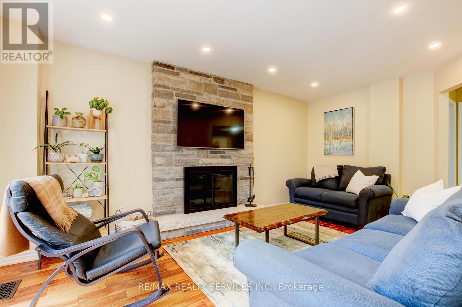 28 Chickadee Crescent, Brampton, Ontario  L6Z 3L2 - Photo 14 - W12949130