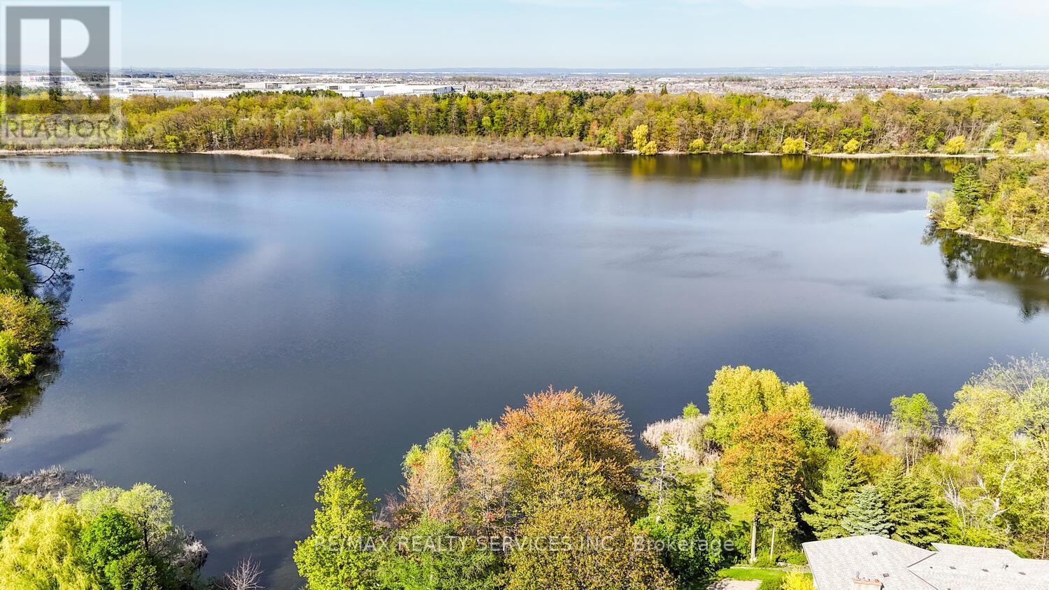 28 Chickadee Crescent, Brampton, Ontario  L6Z 3L2 - Photo 47 - W12949130