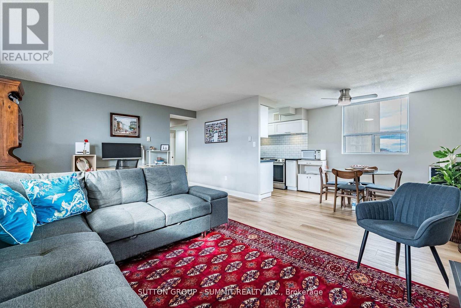 618 - 700 Dynes Road, Burlington, Ontario  L7H 3M2 - Photo 4 - W12949134