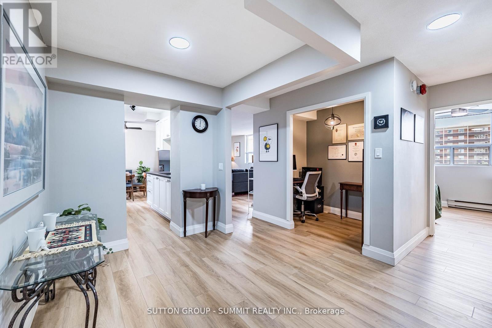 618 - 700 Dynes Road, Burlington, Ontario  L7H 3M2 - Photo 6 - W12949134