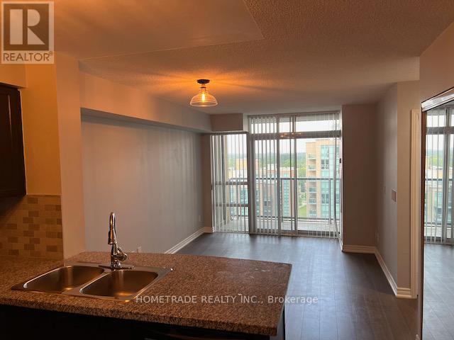 1709 - 3 Michael Power Place, Toronto, Ontario  M9A 0A2 - Photo 2 - W12949148