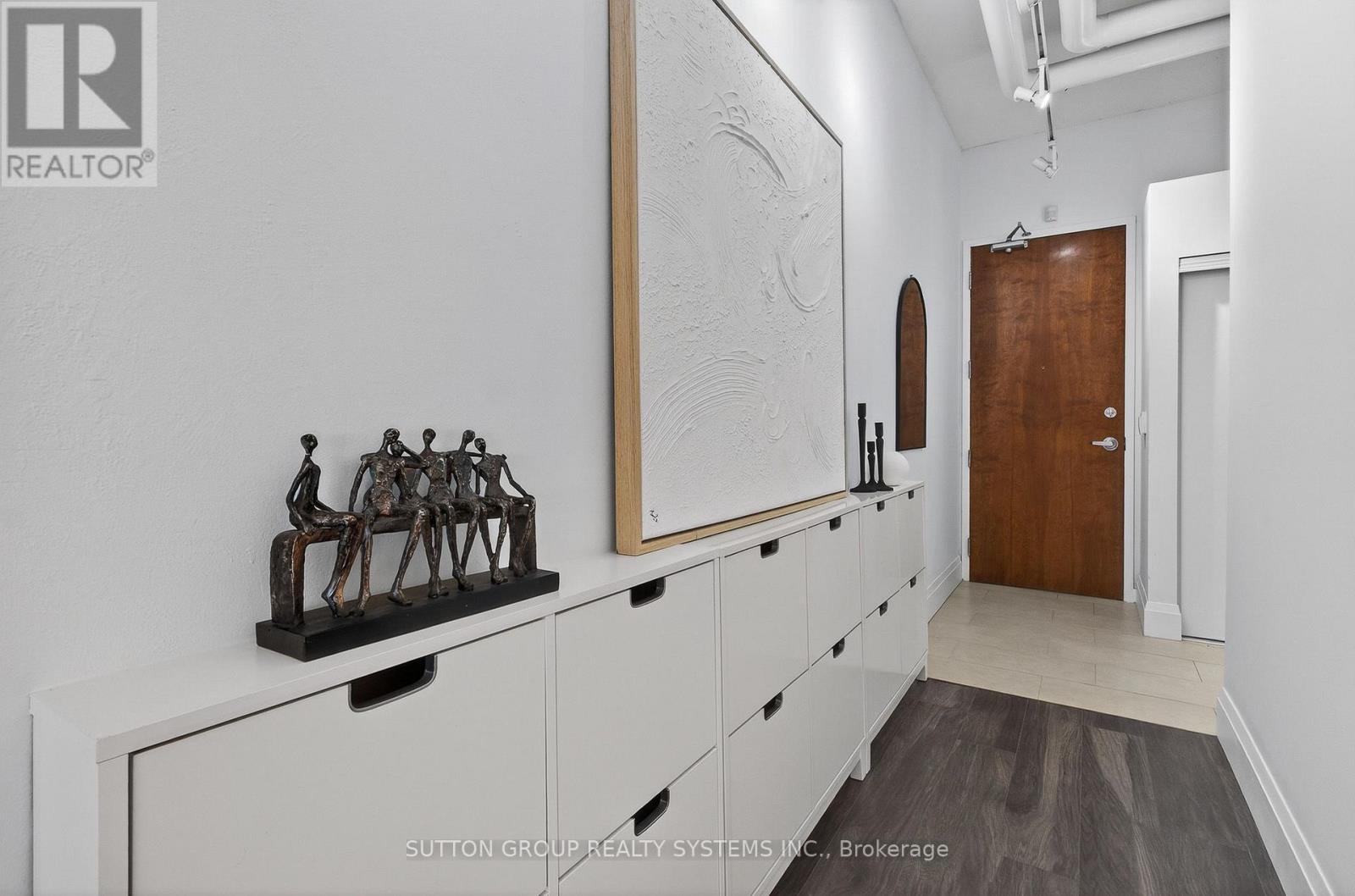 211 - 2 Fieldway Road, Toronto, Ontario  M8Z 0B9 - Photo 22 - W12949170