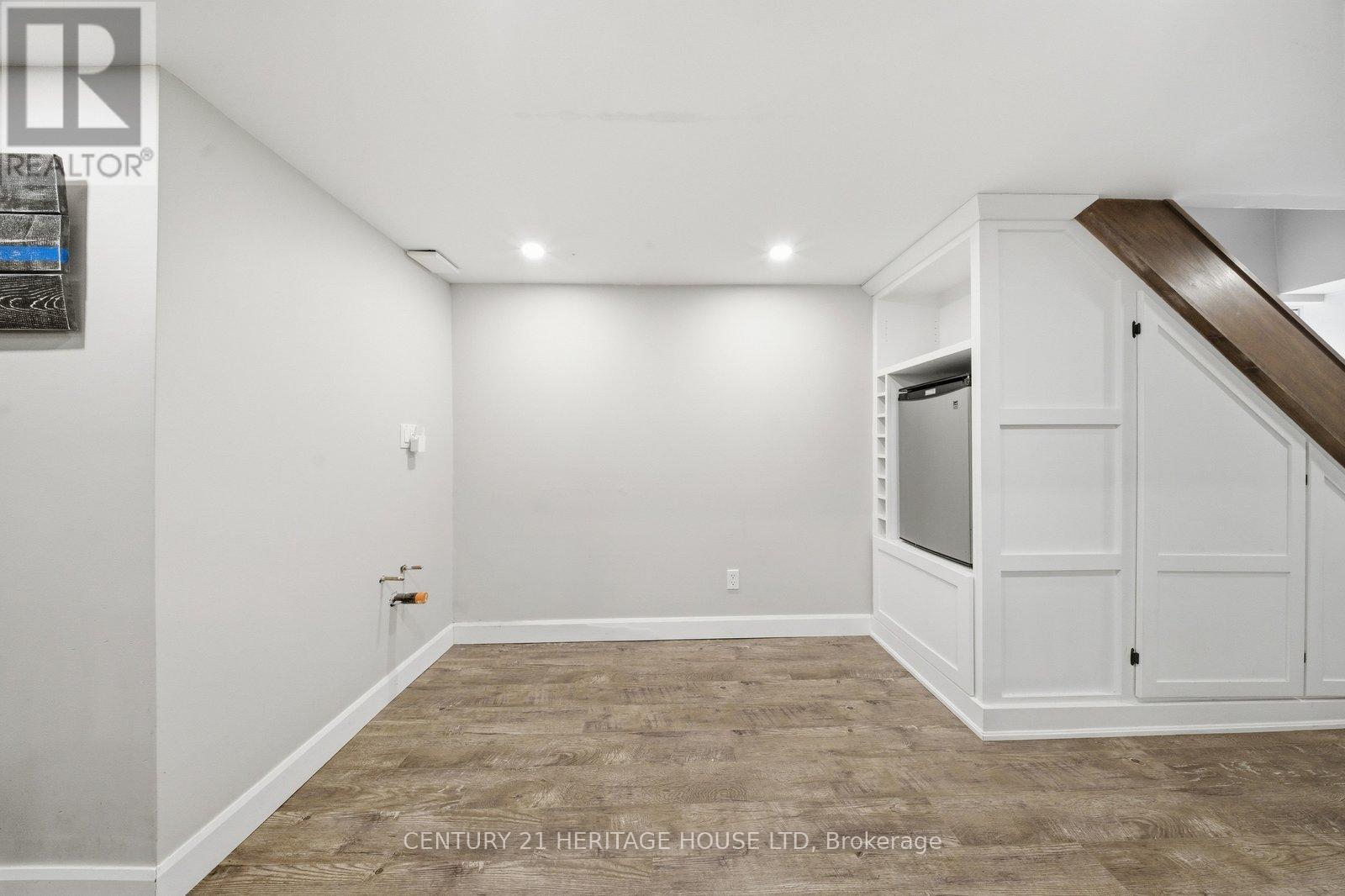 12 Stewart Drive, Brant, Ontario  N0E 1A0 - Photo 27 - X12949146