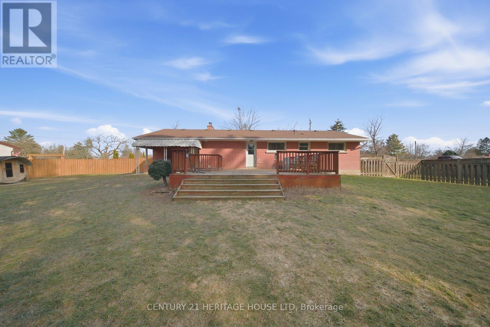 12 Stewart Drive, Brant, Ontario  N0E 1A0 - Photo 35 - X12949146