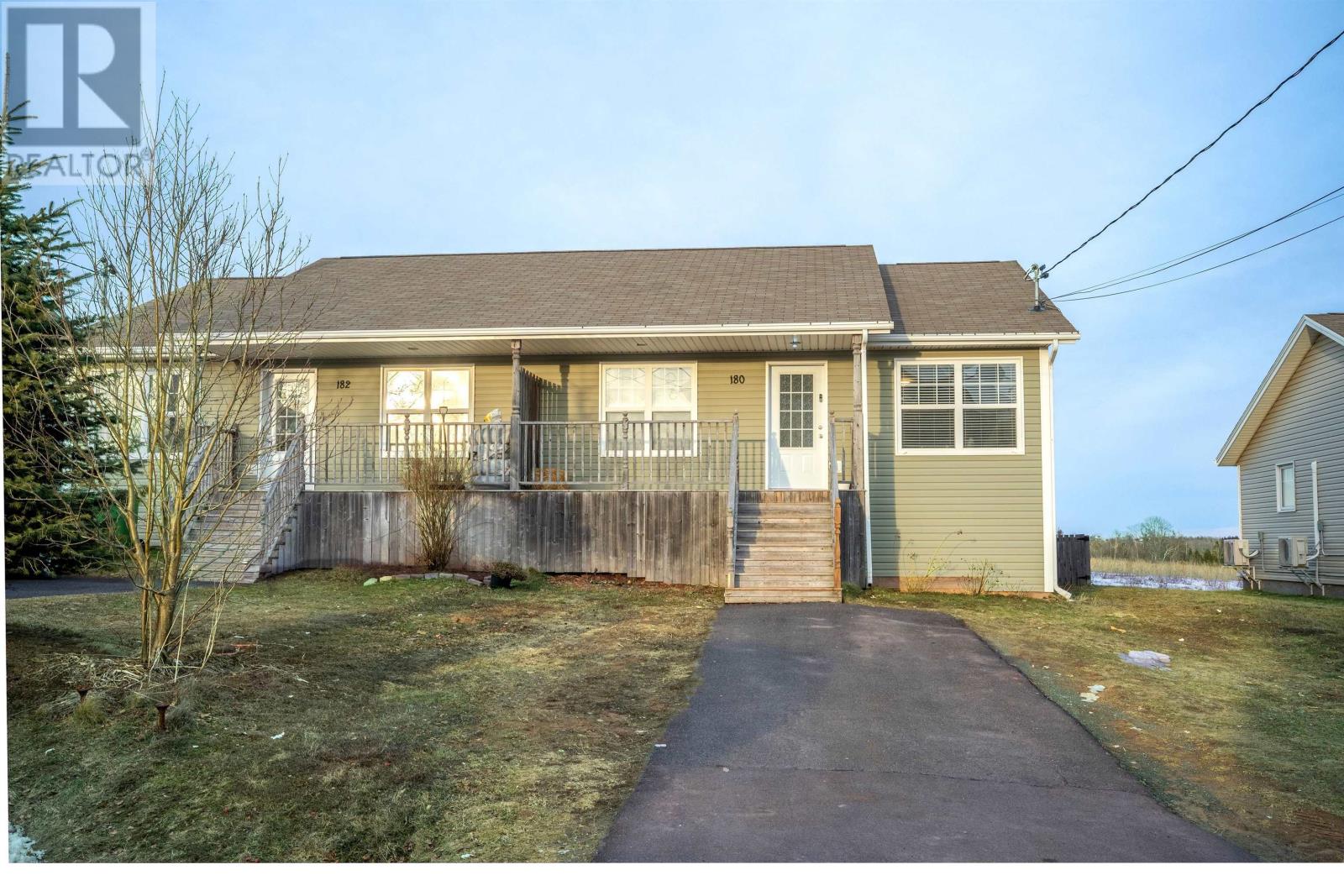 180 Norwood Road, Charlottetown, Prince Edward Island  C1A 0E1 - Photo 2 - 202606146