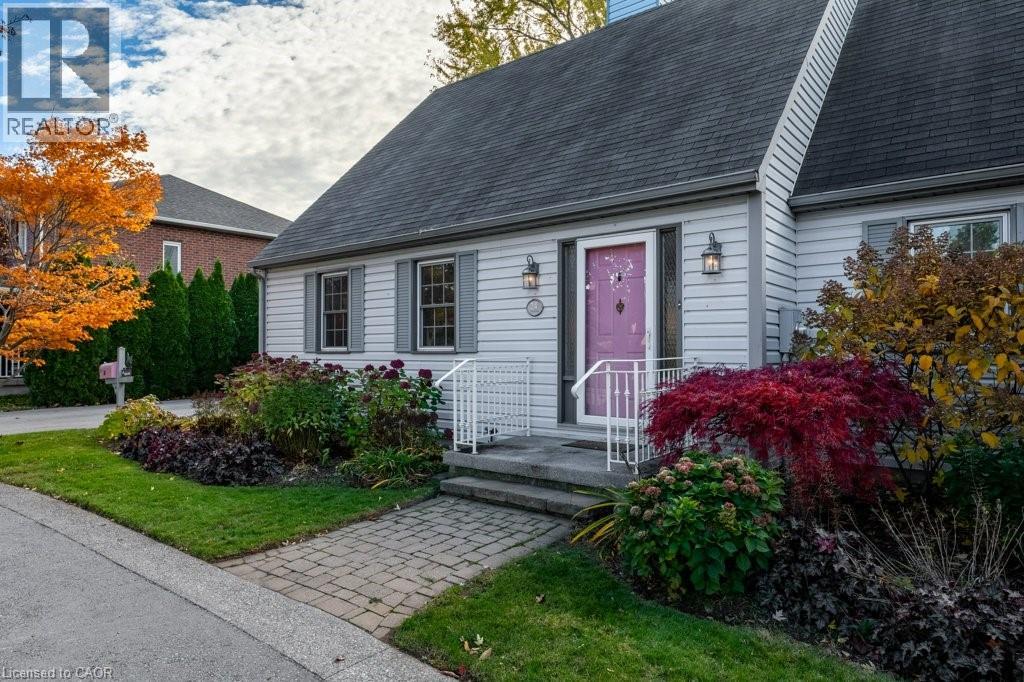 24 Lake Street, Grimsby, Ontario  L3M 2G7 - Photo 2 - 40780905