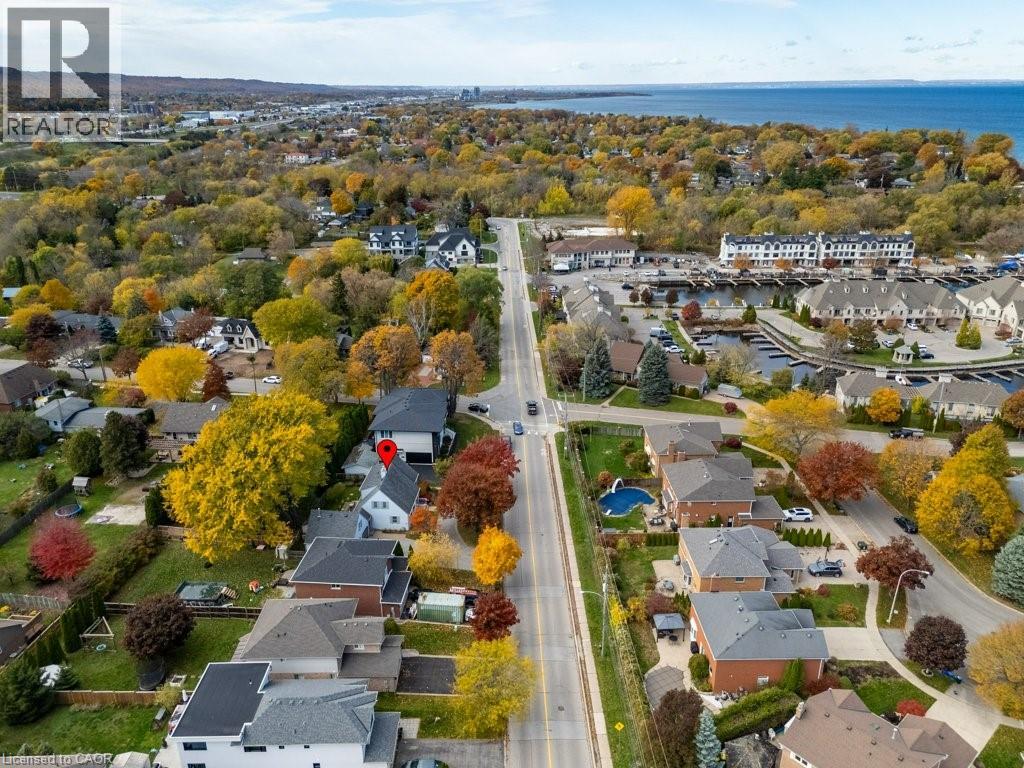 24 Lake Street, Grimsby, Ontario  L3M 2G7 - Photo 40 - 40780905