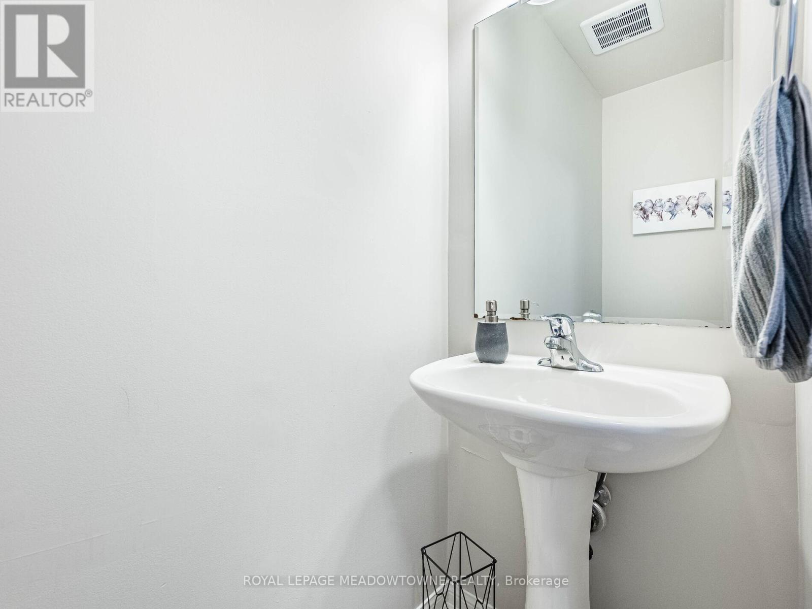 65 Aylesbury Drive, Brampton, Ontario  L7A 0V8 - Photo 49 - W12908920