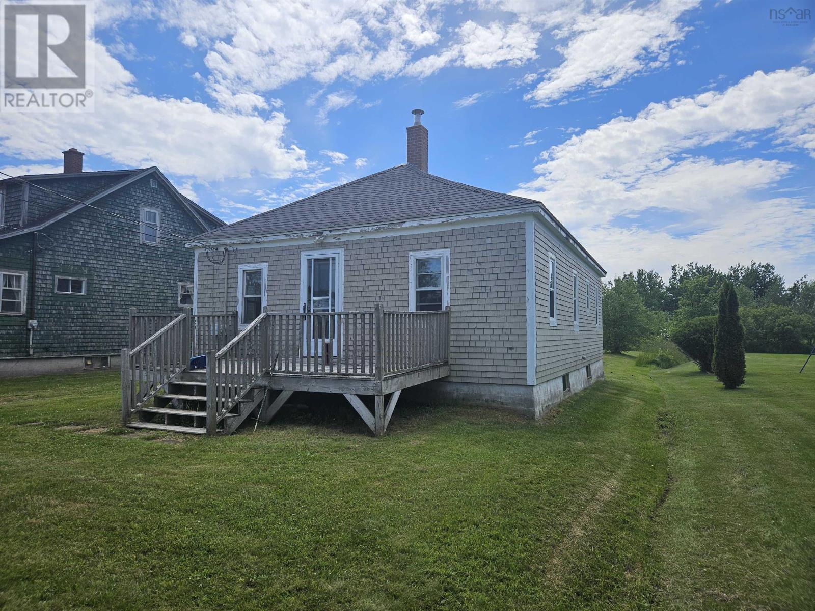 29 Cowan Street, Springhill, Nova Scotia