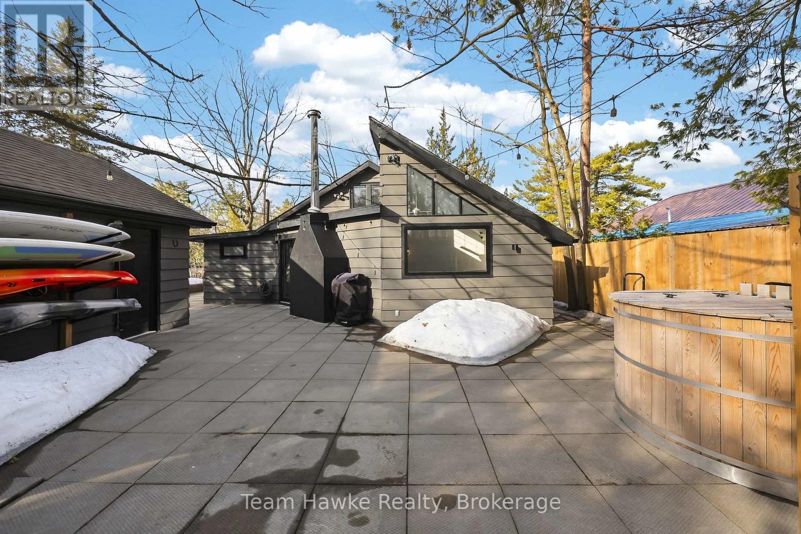 283 Tiny Beaches Road S, Tiny, Ontario  L0L 2J0 - Photo 38 - S12946308