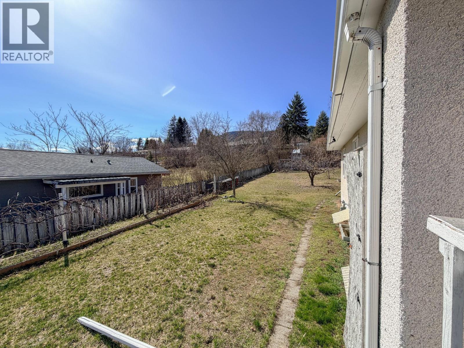 3404 4th Avenue, Castlegar, British Columbia  V1N 2T3 - Photo 29 - 10381823