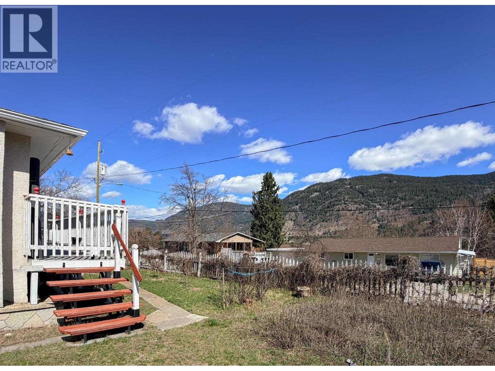 3404 4th Avenue, Castlegar, British Columbia  V1N 2T3 - Photo 33 - 10381823