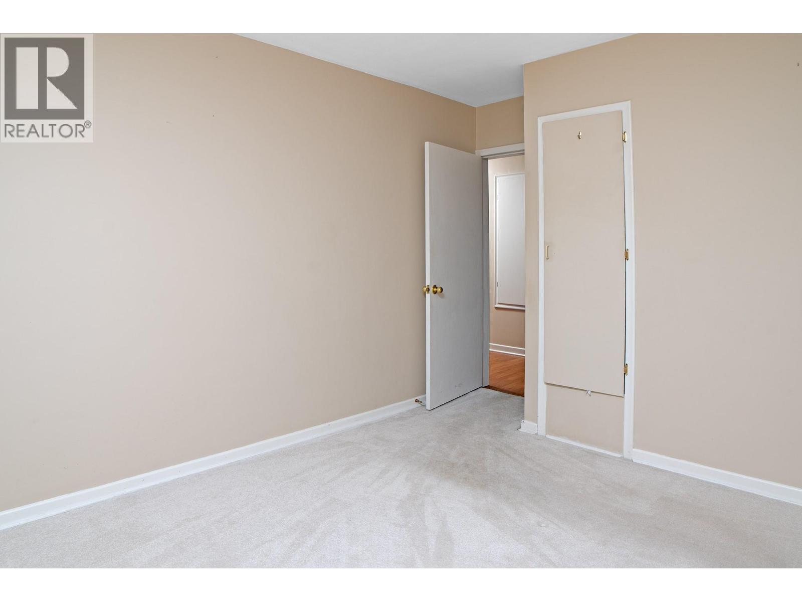 3404 4th Avenue, Castlegar, British Columbia  V1N 2T3 - Photo 10 - 10381823