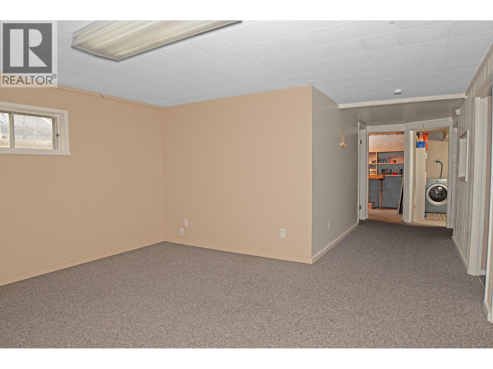 3404 4th Avenue, Castlegar, British Columbia  V1N 2T3 - Photo 21 - 10381823