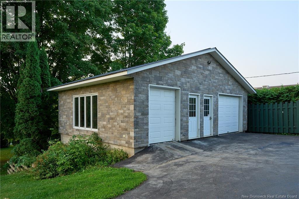 113 Regent Street, Woodstock, New Brunswick  E7M 5Z6 - Photo 4 - NB126531