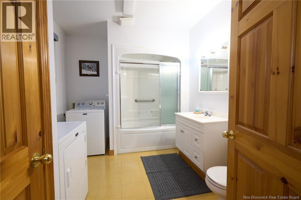 113 Regent Street, Woodstock, New Brunswick  E7M 5Z6 - Photo 32 - NB126531