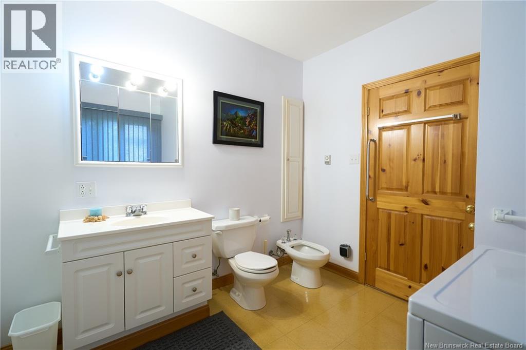 113 Regent Street, Woodstock, New Brunswick  E7M 5Z6 - Photo 39 - NB126531