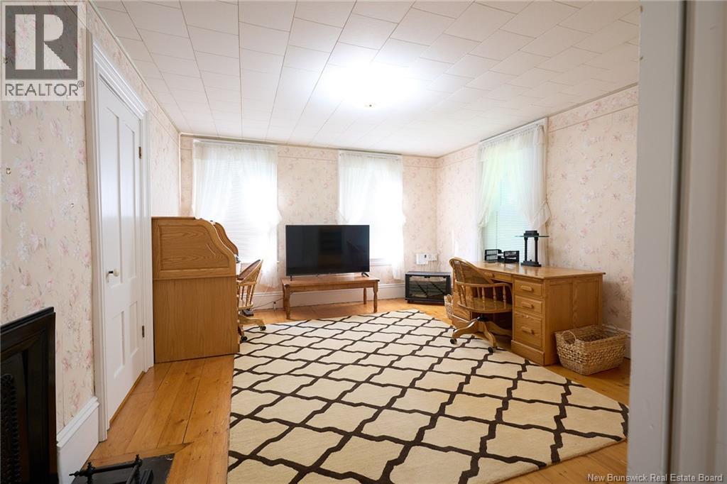 113 Regent Street, Woodstock, New Brunswick  E7M 5Z6 - Photo 37 - NB126531