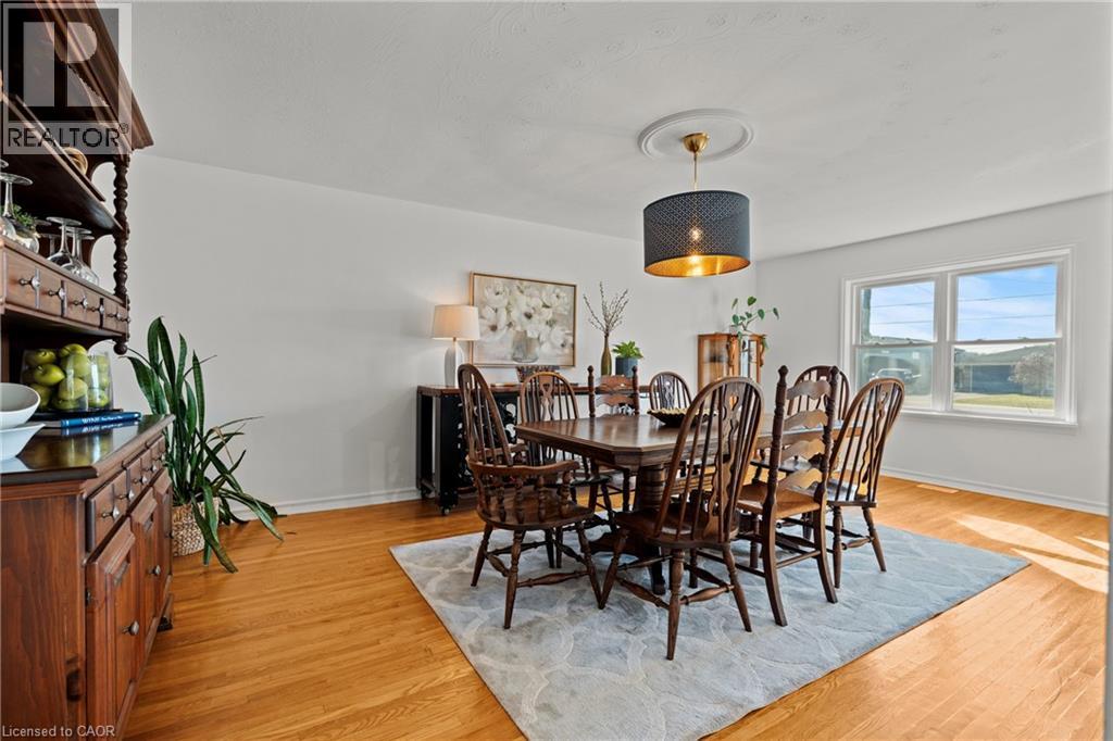 27 Cline Mountain Road S, Grimsby, Ontario  L3M 4B4 - Photo 11 - 40816028