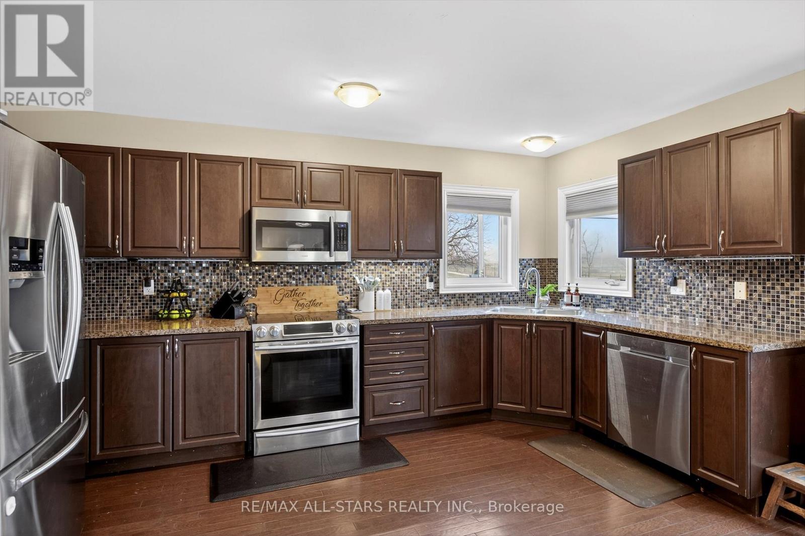 2 Lisbeth Crescent, Kawartha Lakes, Ontario  K9V 0C9 - Photo 12 - X12949252