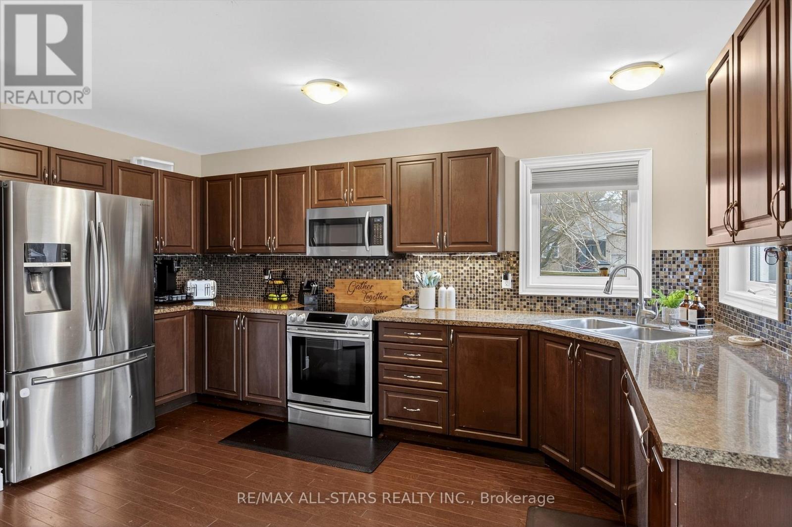 2 Lisbeth Crescent, Kawartha Lakes, Ontario  K9V 0C9 - Photo 13 - X12949252