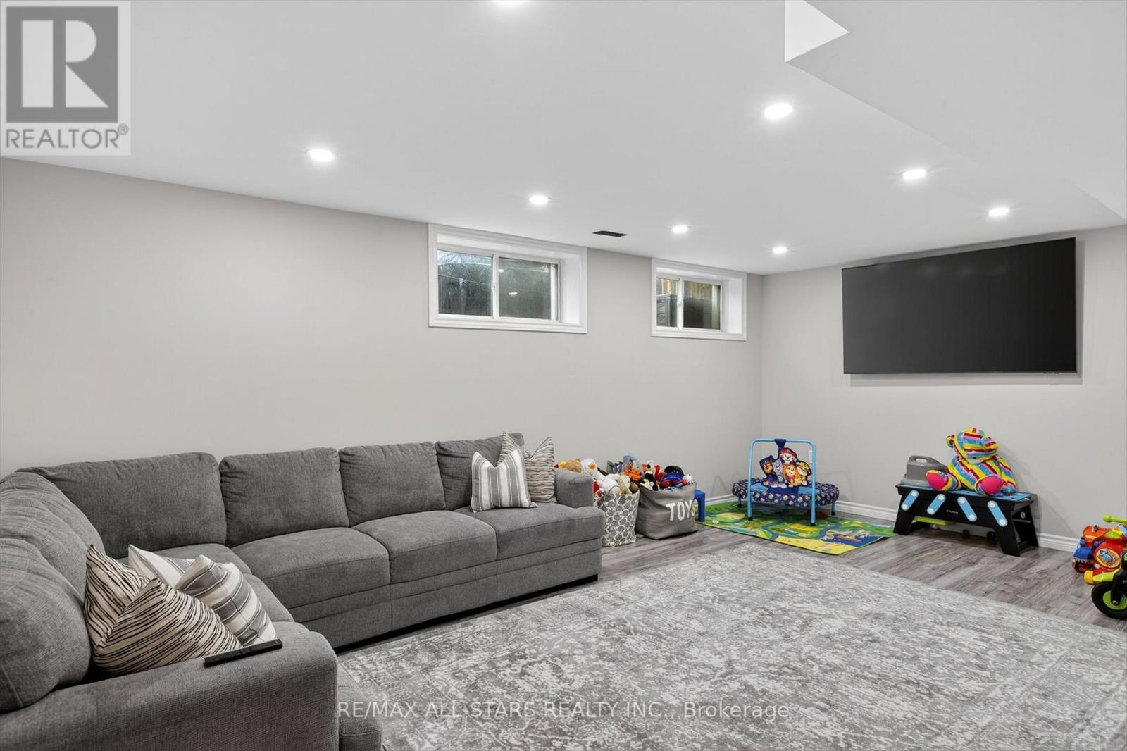 2 Lisbeth Crescent, Kawartha Lakes, Ontario  K9V 0C9 - Photo 32 - X12949252