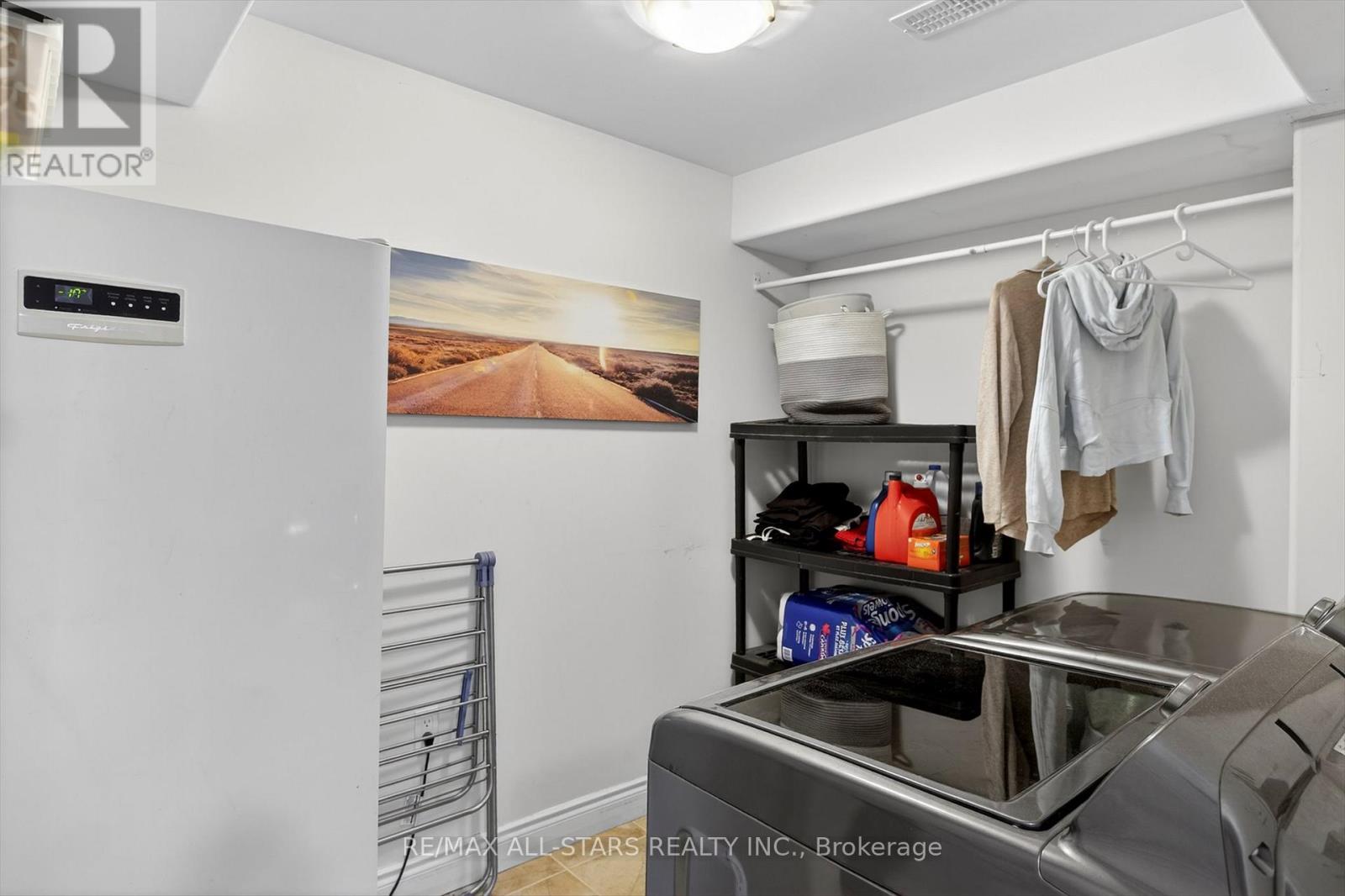 2 Lisbeth Crescent, Kawartha Lakes, Ontario  K9V 0C9 - Photo 37 - X12949252