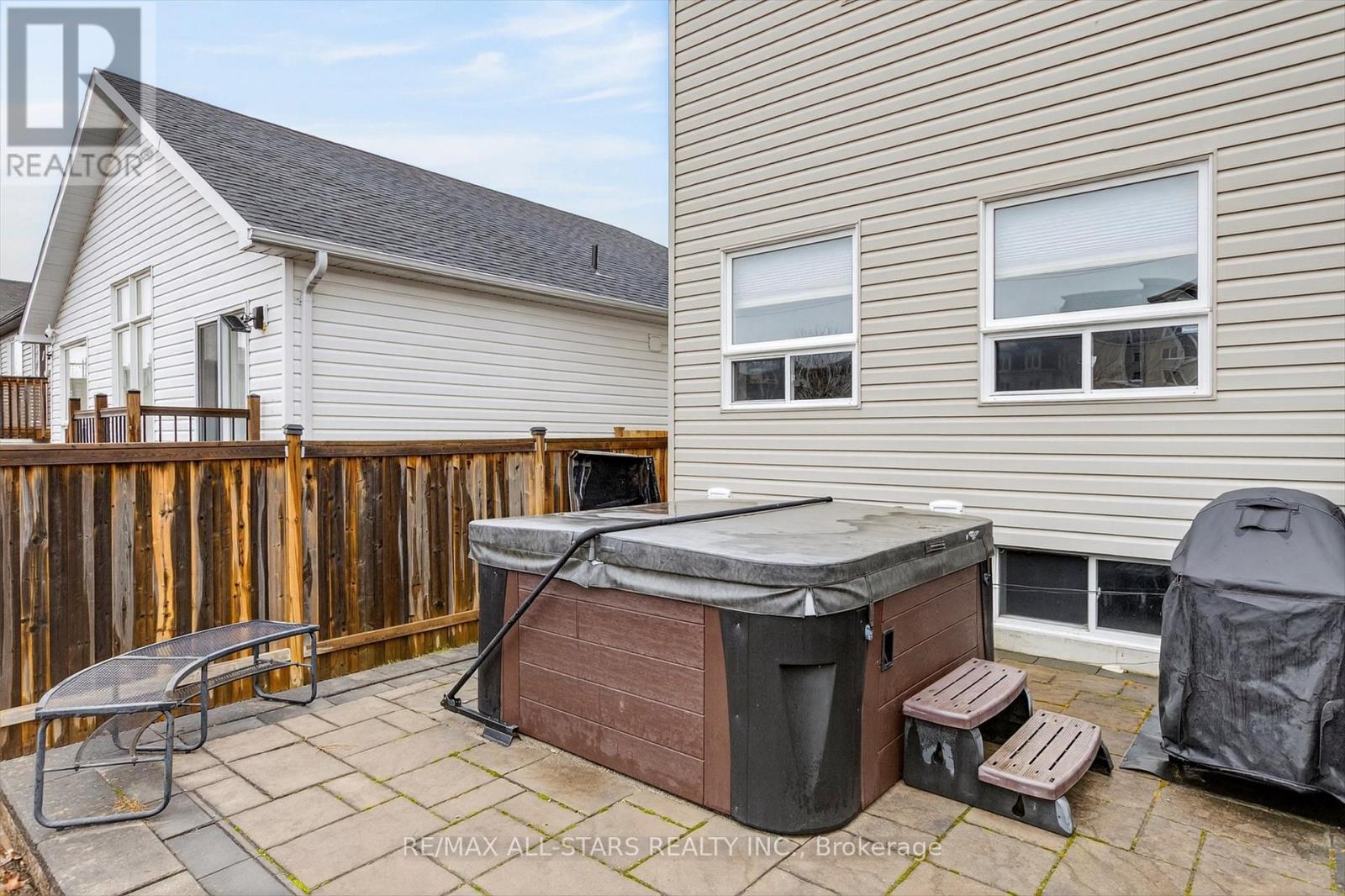 2 Lisbeth Crescent, Kawartha Lakes, Ontario  K9V 0C9 - Photo 40 - X12949252