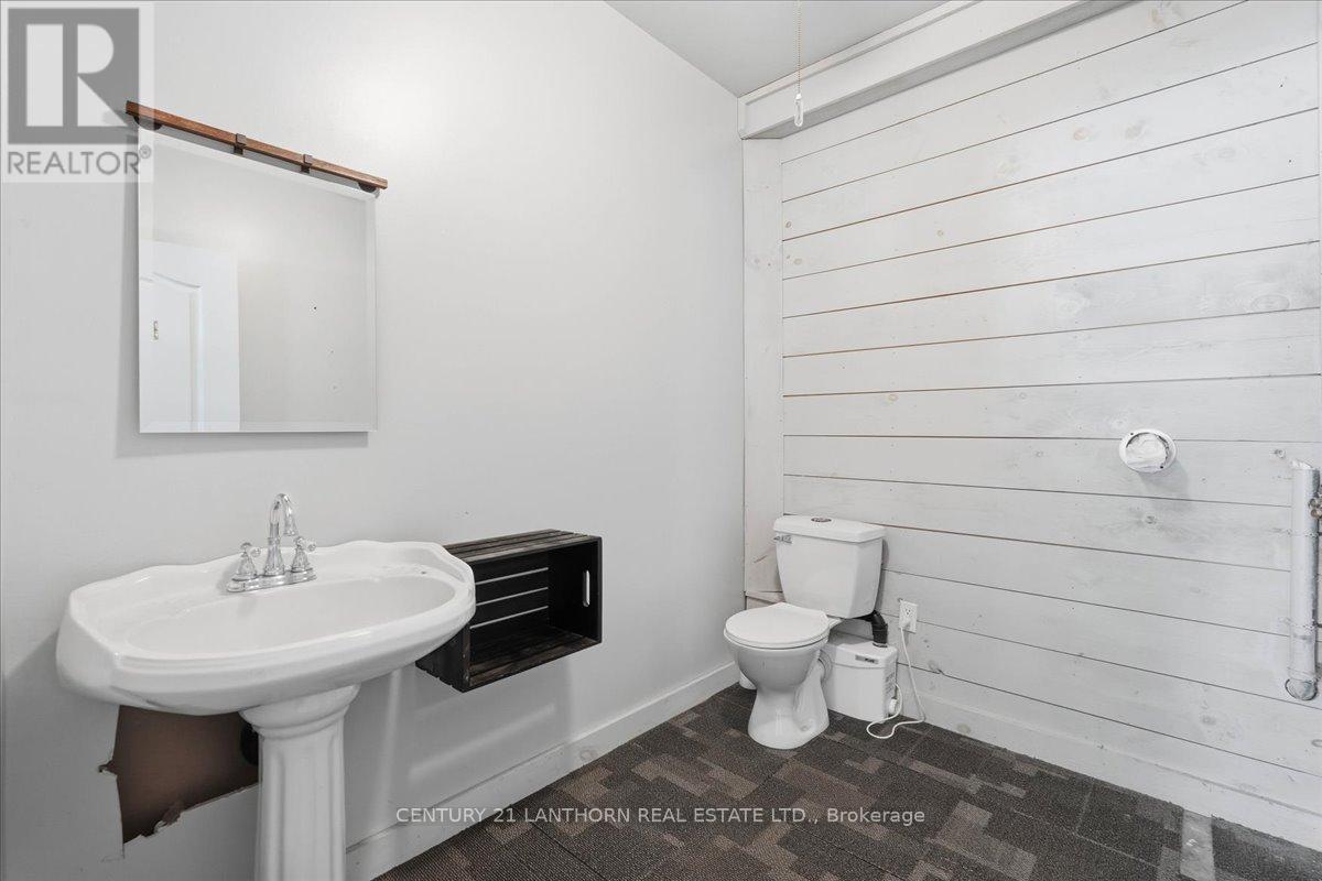 1121 Harmony Road, Belleville, Ontario  K0K 1V0 - Photo 35 - X12949342