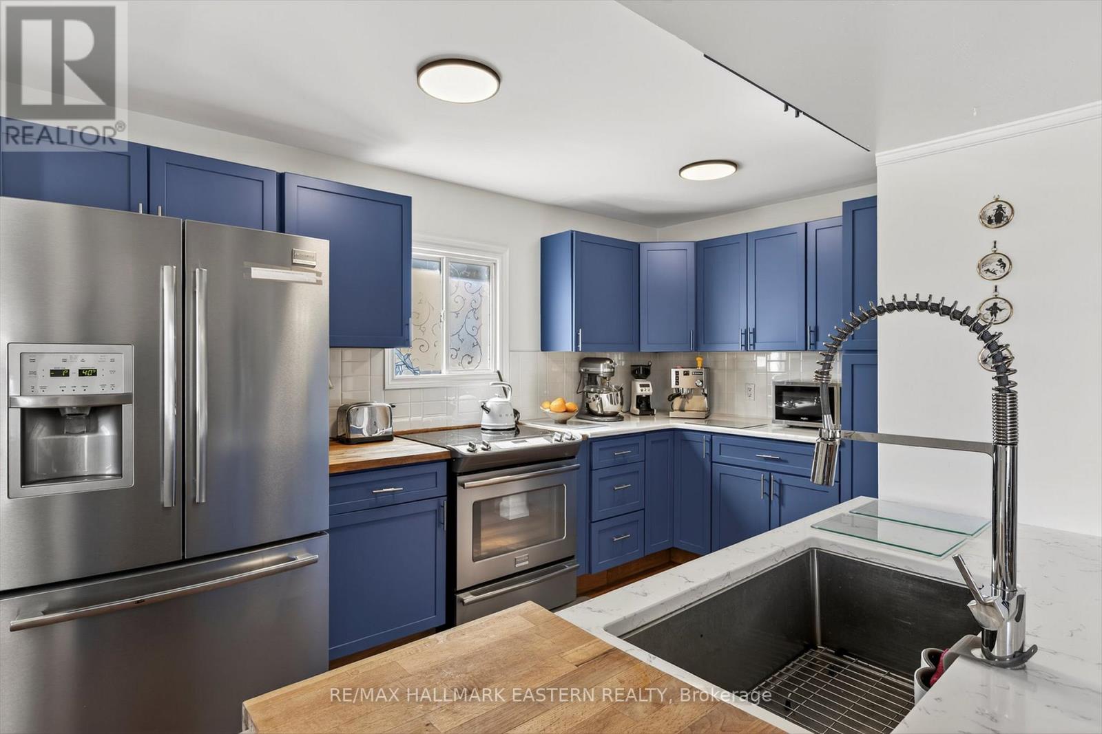 17 Margaret Avenue, Kawartha Lakes, Ontario  K9V 4E4 - Photo 14 - X12949382