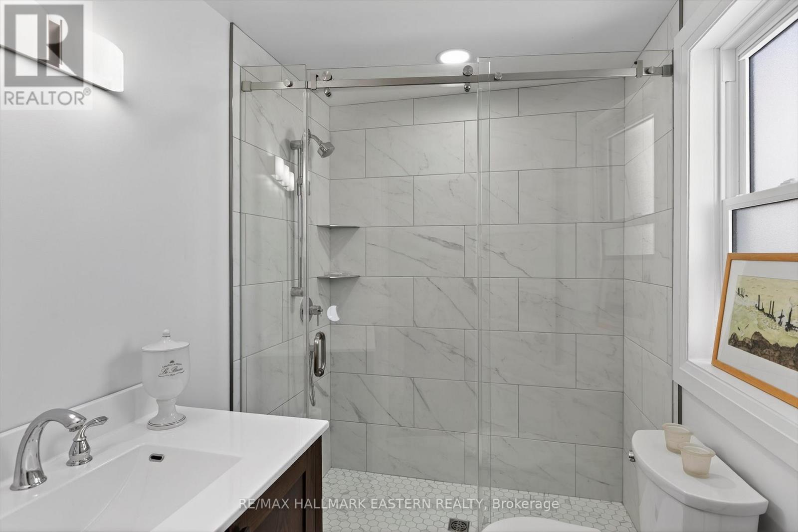 17 Margaret Avenue, Kawartha Lakes, Ontario  K9V 4E4 - Photo 19 - X12949382