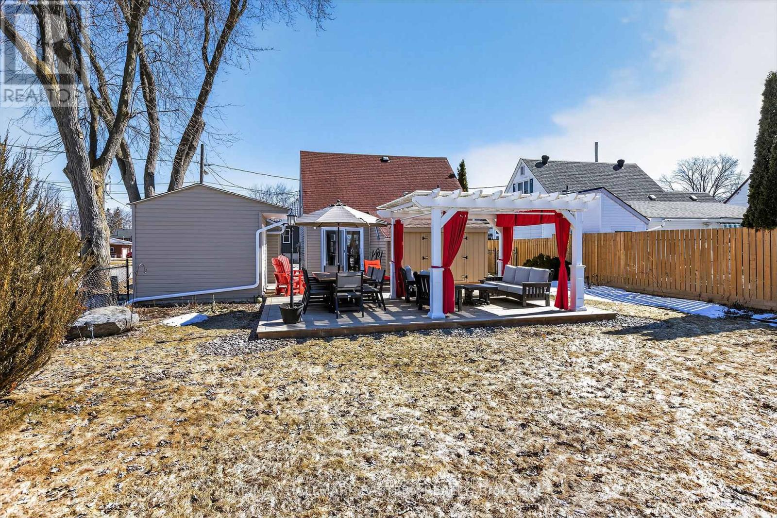 17 Margaret Avenue, Kawartha Lakes, Ontario  K9V 4E4 - Photo 27 - X12949382