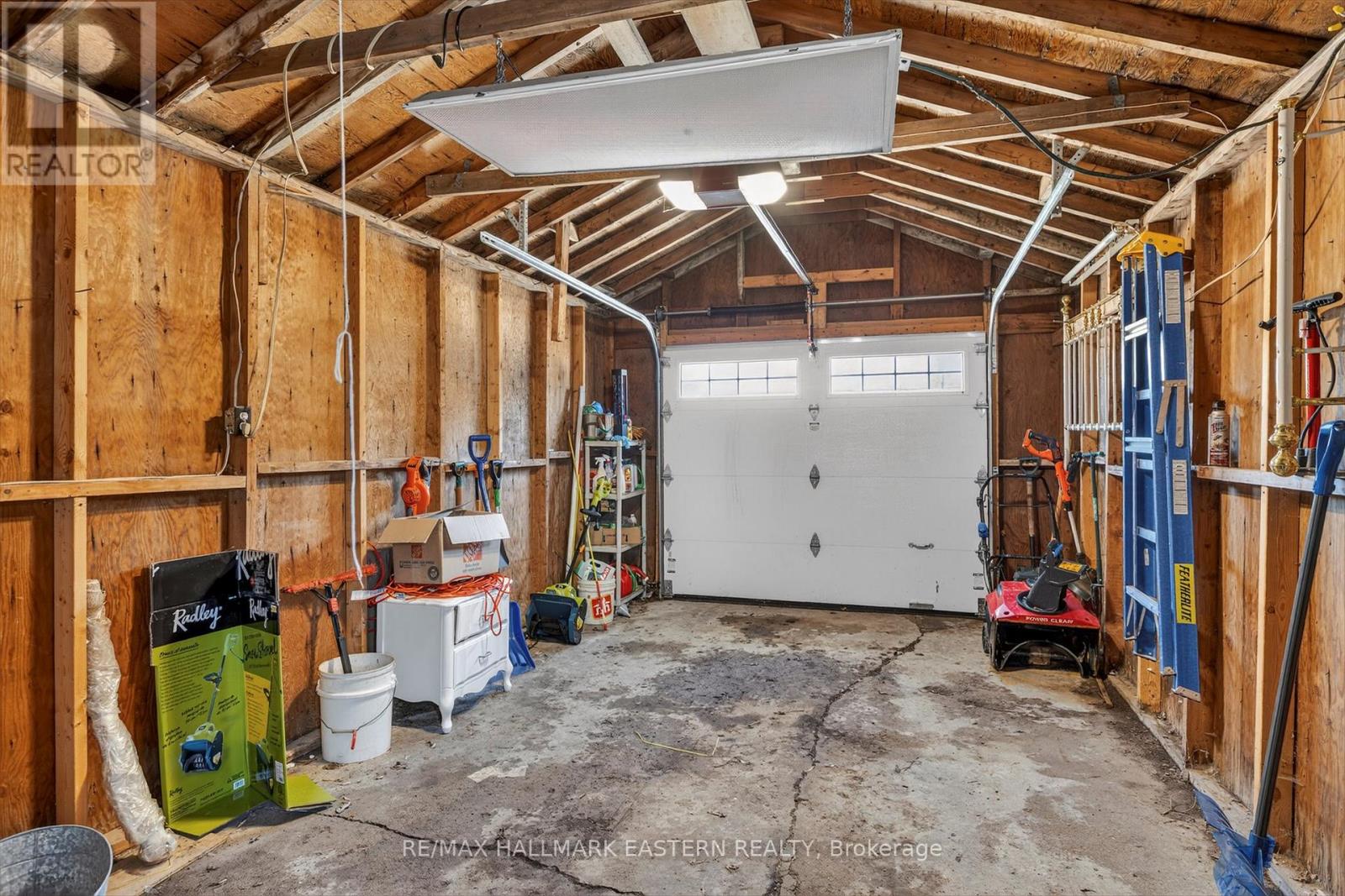 17 Margaret Avenue, Kawartha Lakes, Ontario  K9V 4E4 - Photo 35 - X12949382