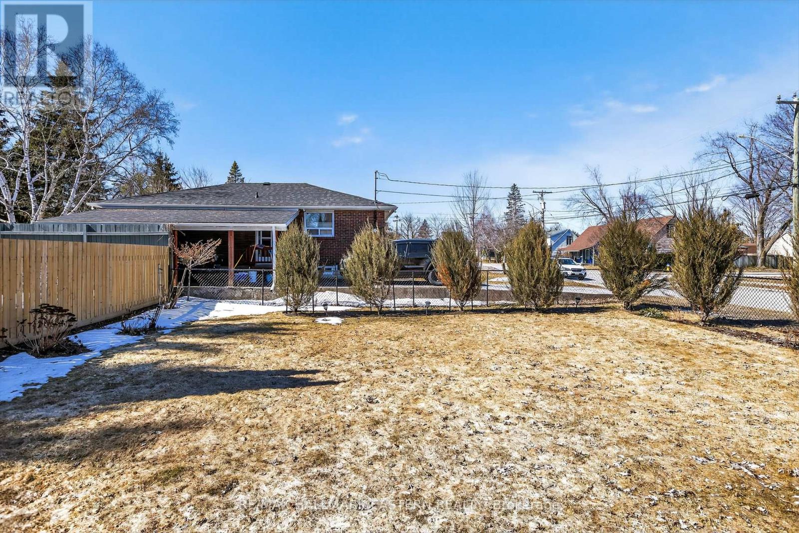 17 Margaret Avenue, Kawartha Lakes, Ontario  K9V 4E4 - Photo 40 - X12949382