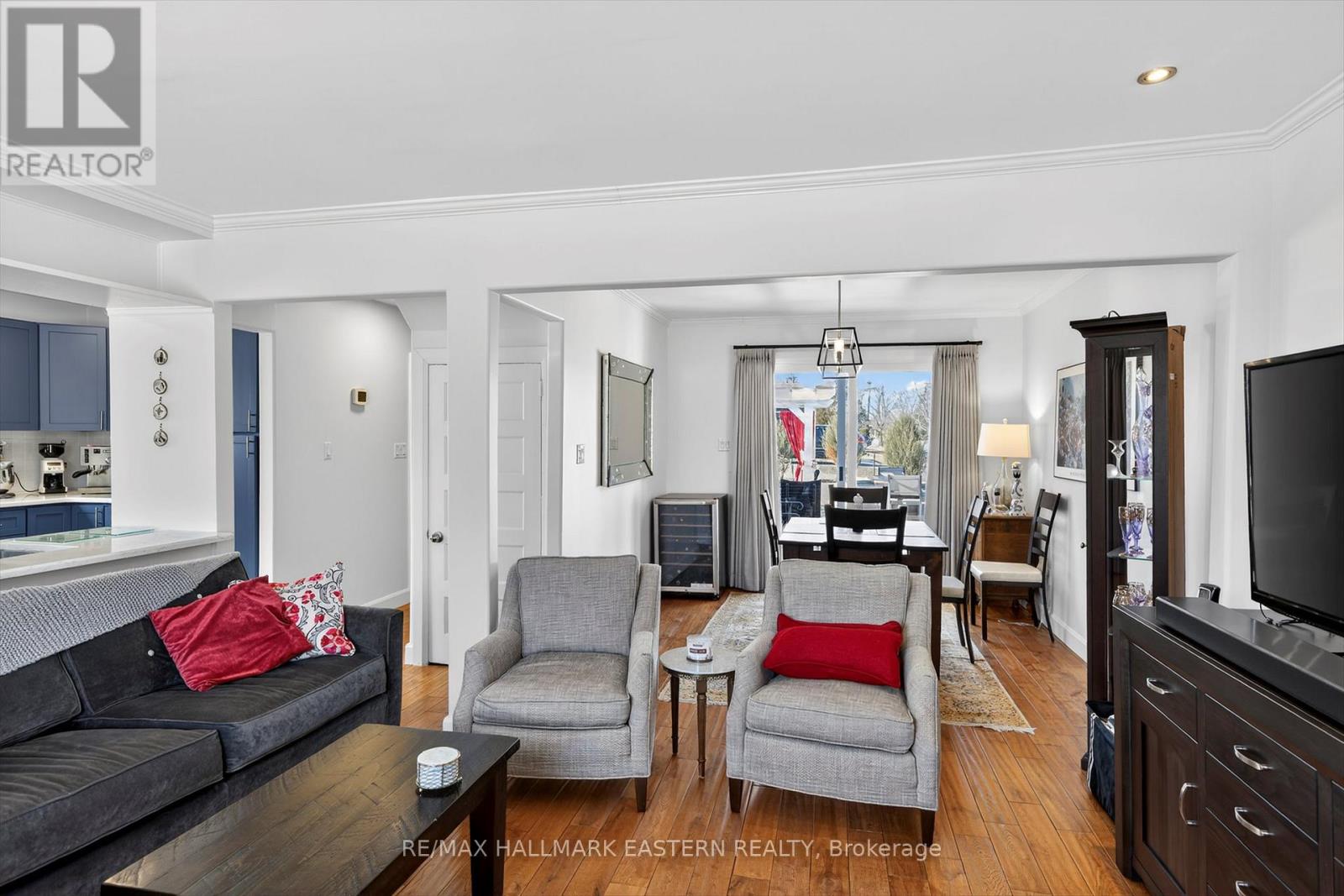 17 Margaret Avenue, Kawartha Lakes, Ontario  K9V 4E4 - Photo 7 - X12949382