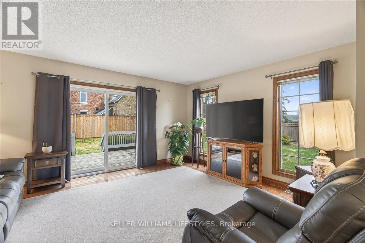 20 Treadwell Street, Aylmer, Ontario  N5H 3B5 - Photo 11 - X12949190