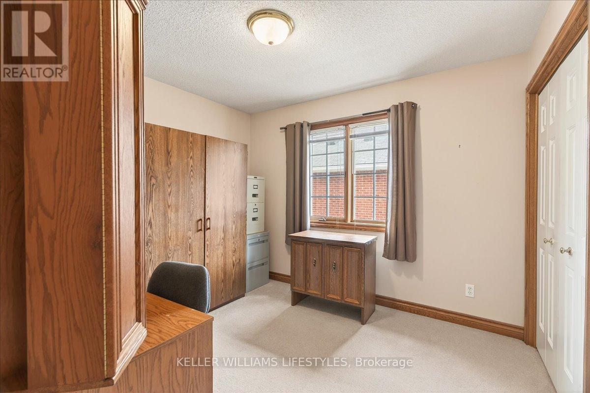 20 Treadwell Street, Aylmer, Ontario  N5H 3B5 - Photo 21 - X12949190