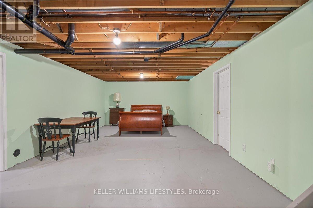 20 Treadwell Street, Aylmer, Ontario  N5H 3B5 - Photo 30 - X12949190