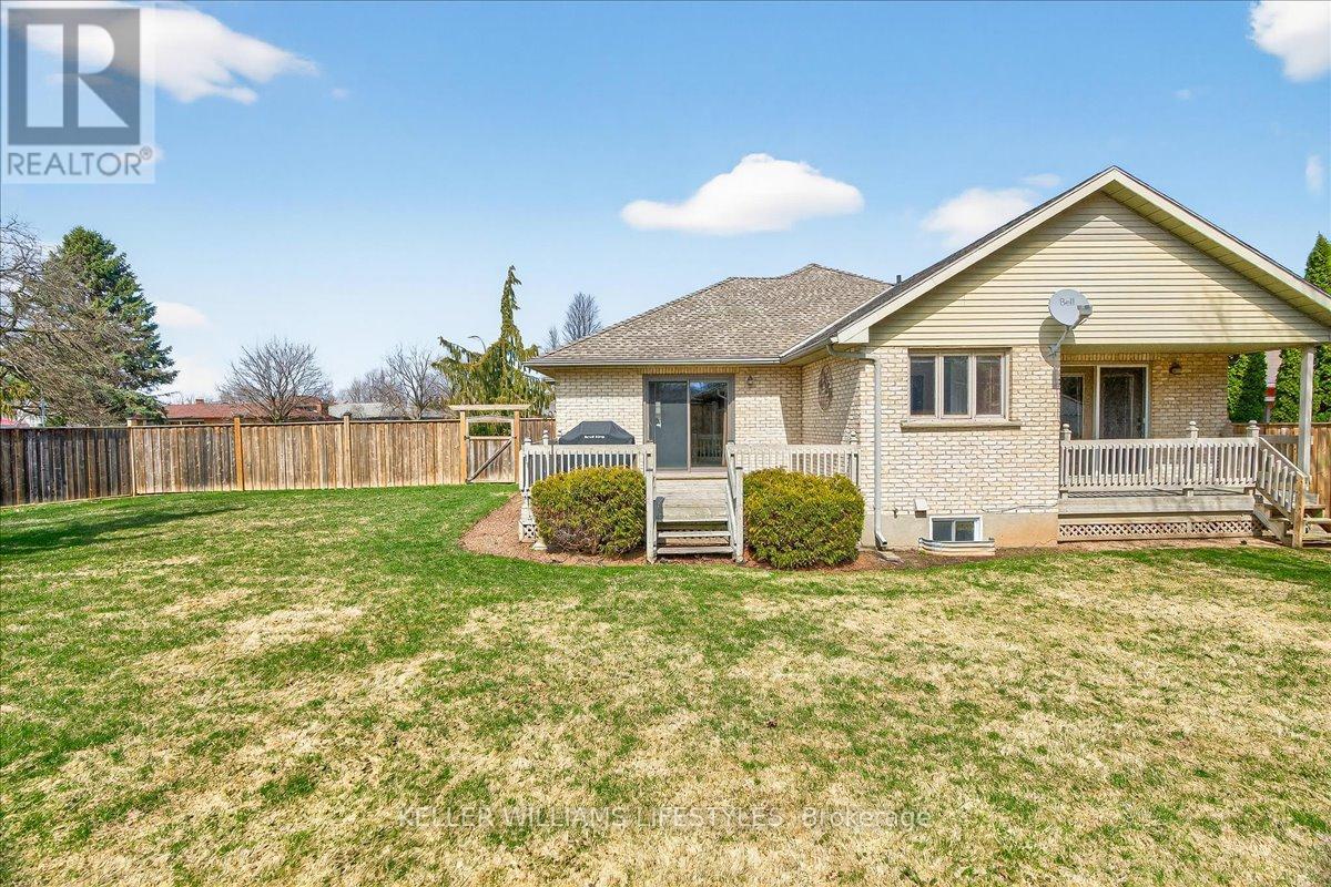 20 Treadwell Street, Aylmer, Ontario  N5H 3B5 - Photo 38 - X12949190